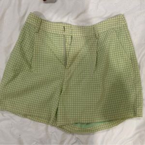 Lilet large high waisted shorts